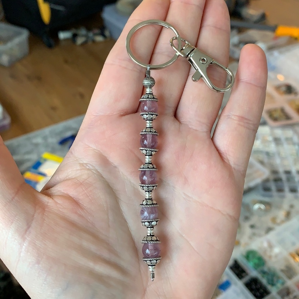 Purple agate beaded handmade keychain - Picture 2 of 9